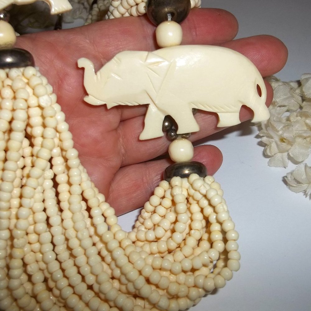 VINTAGE, Elephant Necklace, Vintage Elephant Necklace, Necklace, Elephant 7753 - Picture 1 of 12